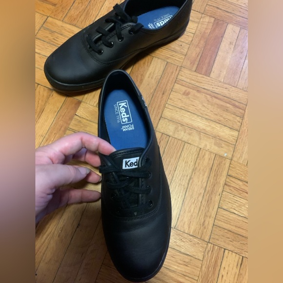Black LeatherLike Keds size 7.5 - Picture 2 of 5